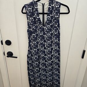 Alice and Olivia Cocktail Dress.  Like New. Size 4